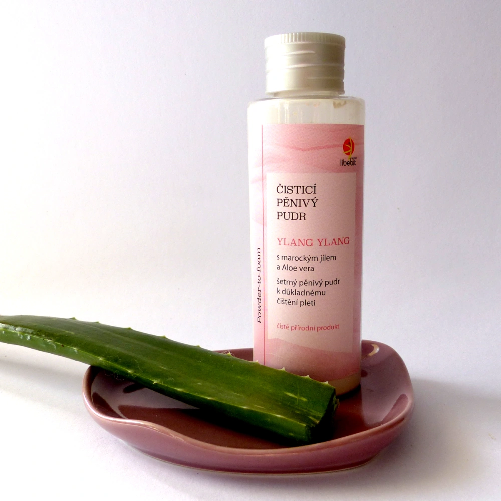 libebit pěnivý čisticí pudr YLANG YLANG