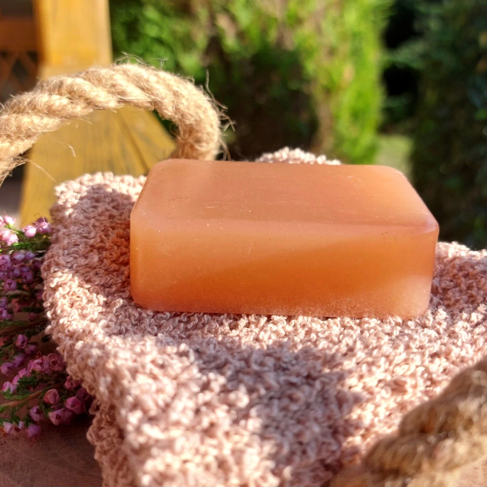 Jemné mýdlo RŮŽOVÝ JÍL a ARGANOVÝ OLEJ