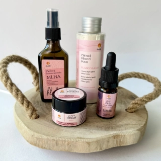 Balíčky pro péči o suchou, citlivou, reaktivní pleť